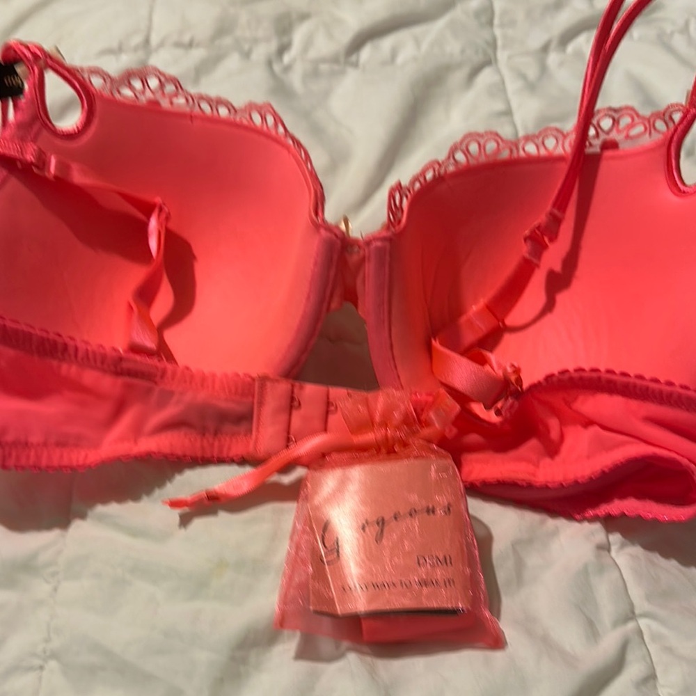 Victoria's Secret Pink Full Coverage Lace Bra - Picture 4 of 9